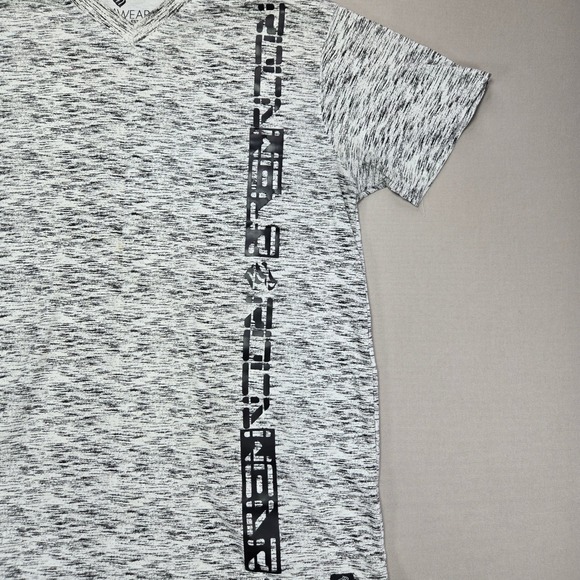 Rocawear V-Neck T-Shirt Graphic Print Casual Top Roc Nation Large - Picture 4 of 7